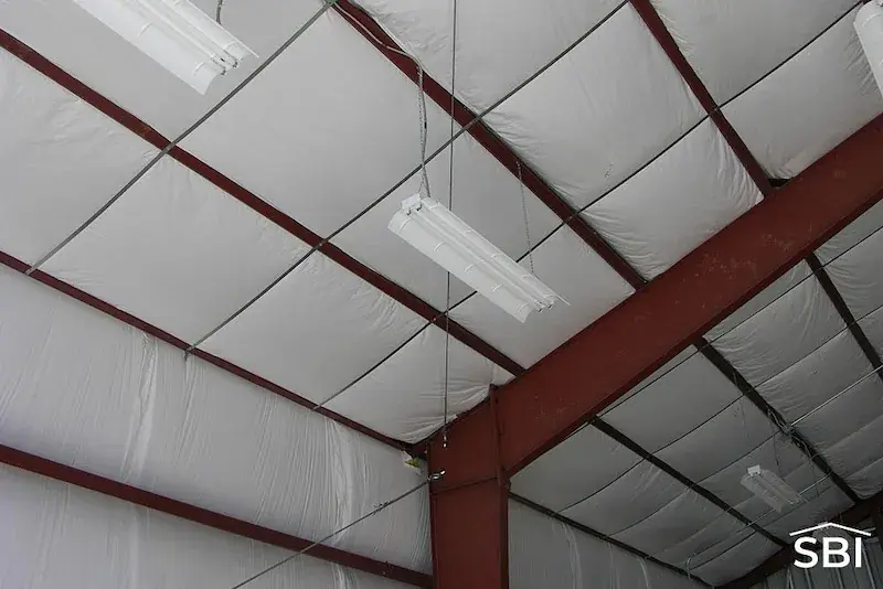 insulating-steel-building